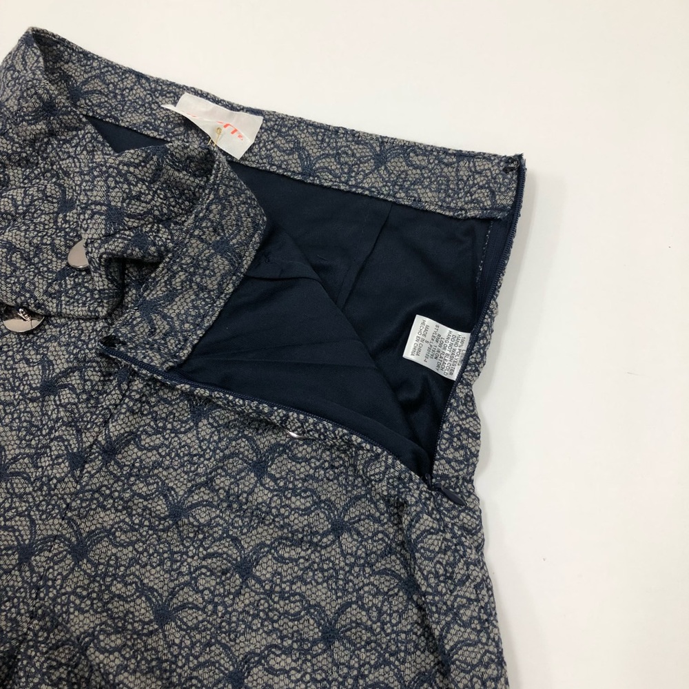 SALES❗️TOP & HIGH WAIST FRONT BUTTON CROP PANTS - Picture 5 of 5